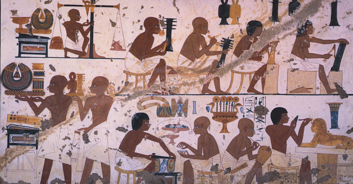 5 Slides Encapsulating Daily Life in Ancient Egypt