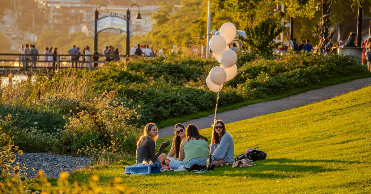 5 Small-Town Values That Can Improve City Life